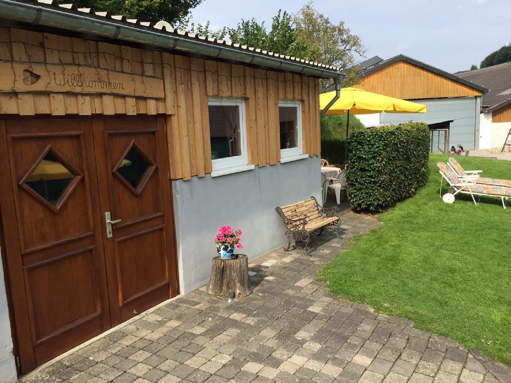 Ferienbauernhof Familie Stratmann Apartment Eslohe Luaran gambar